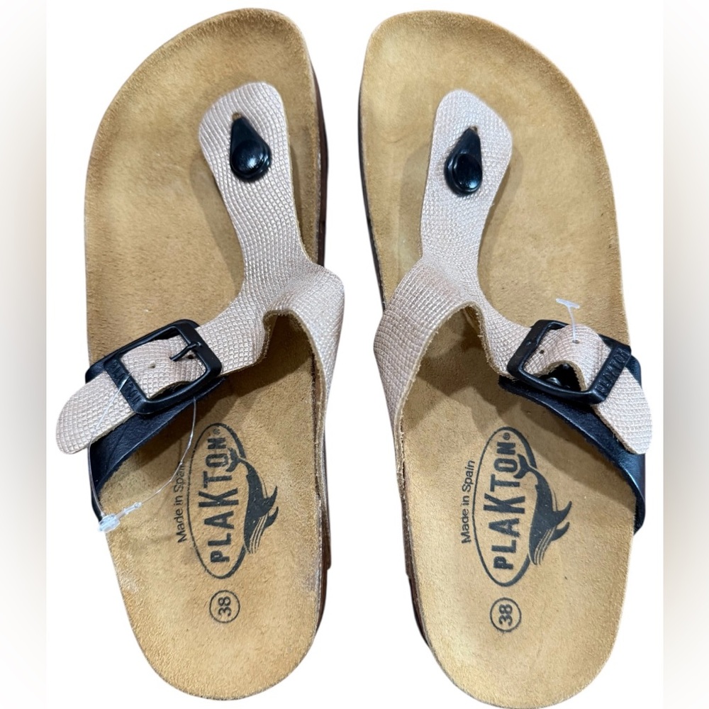 Plakton Women's Sandal Size 38 New without tags!